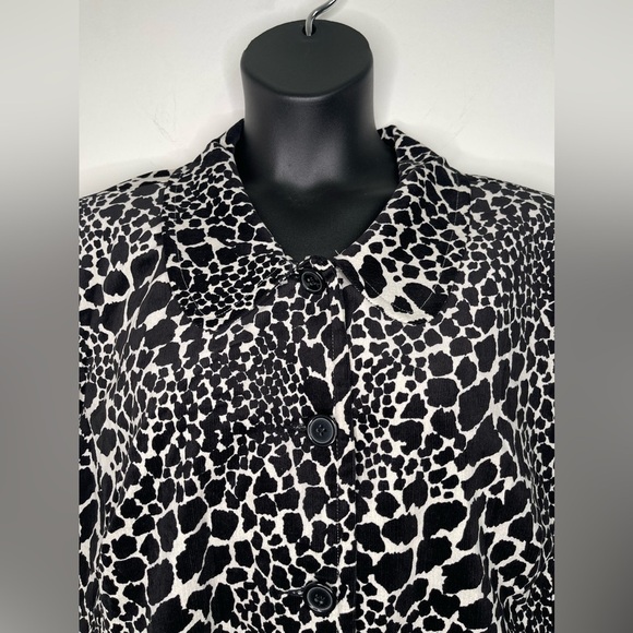 Susan Graver Black and White Formation Print Jacket Size 3X - Picture 4 of 8
